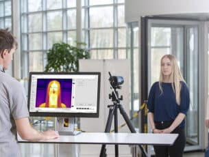 FLIR introduceert slimme warmtesensor voor industriële monitoring en screening van verhoogde huidtemperatuur 125