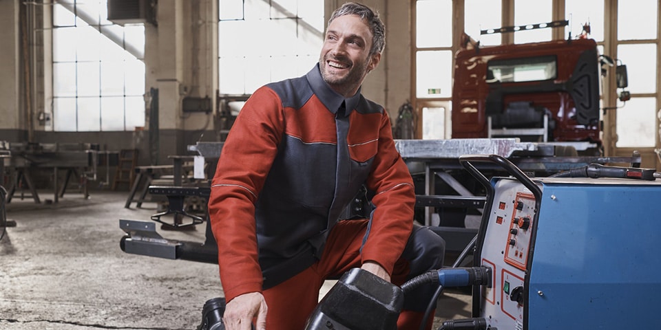 MEWA beschermt tegen hitte, straling en vonken 1