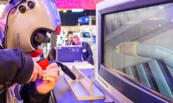 Laswereld weer enthousiast van de partij 13