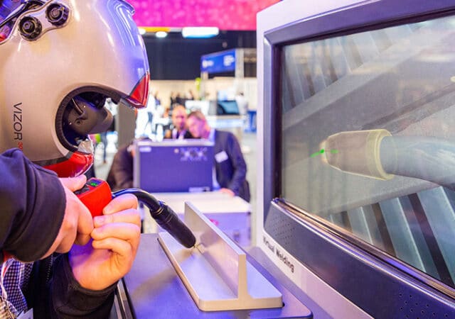 Laswereld weer enthousiast van de partij 4