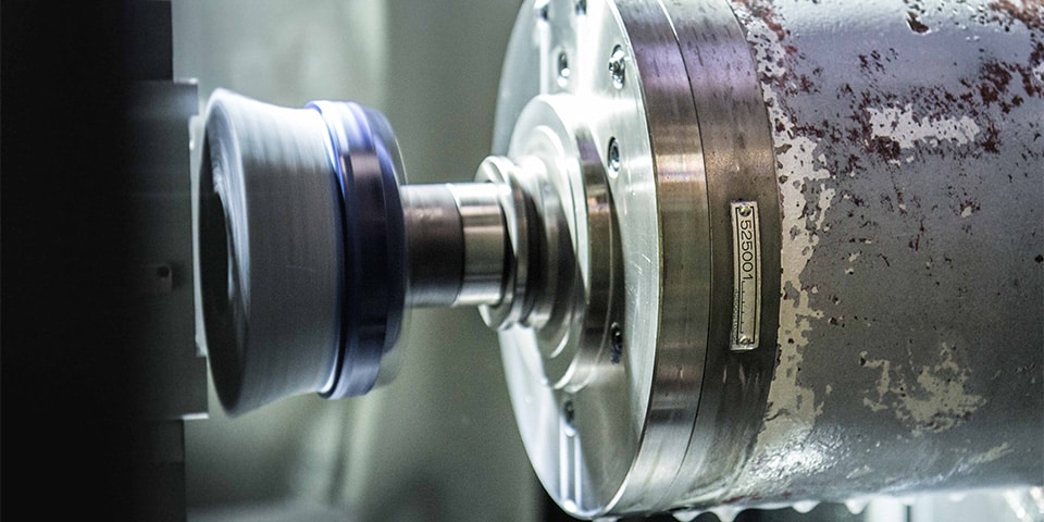 aluro-cnc_borstel_1-kopierencnc_borstel_v2_2-kopieren