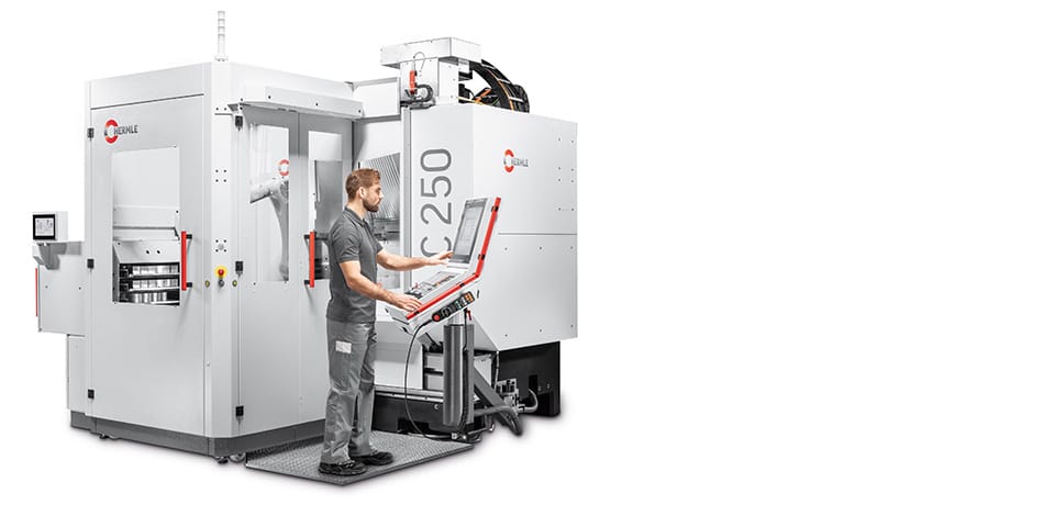 Compact robotsysteem kan nu aan vijf bewerkingscentra gekoppeld worden 2