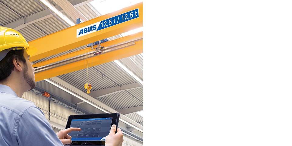 hoisting3_rs2126_az-abucontrol-auf-tablet-person-mit-hemd-kopieren