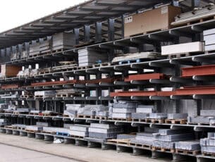 Opslagsystemen op maat van metaalverwerkende bedrijven 85