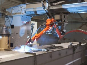 Grotere output, hogere kwaliteit: mobiele torenkranen met lasautomatisering 105