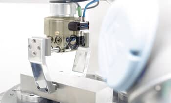 Slimme kleminrichtingen en grijpersystemen voor machinale bewerking 13