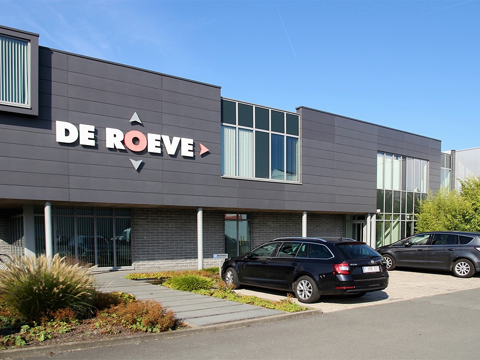 Specialist in industriële automatisering investeert in een ‘pre-owned’ en ‘refurbished’ lasersnijmachine 1