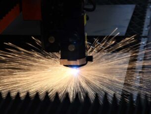 Specialist in industriële automatisering investeert in een ‘pre-owned’ en ‘refurbished’ lasersnijmachine 217