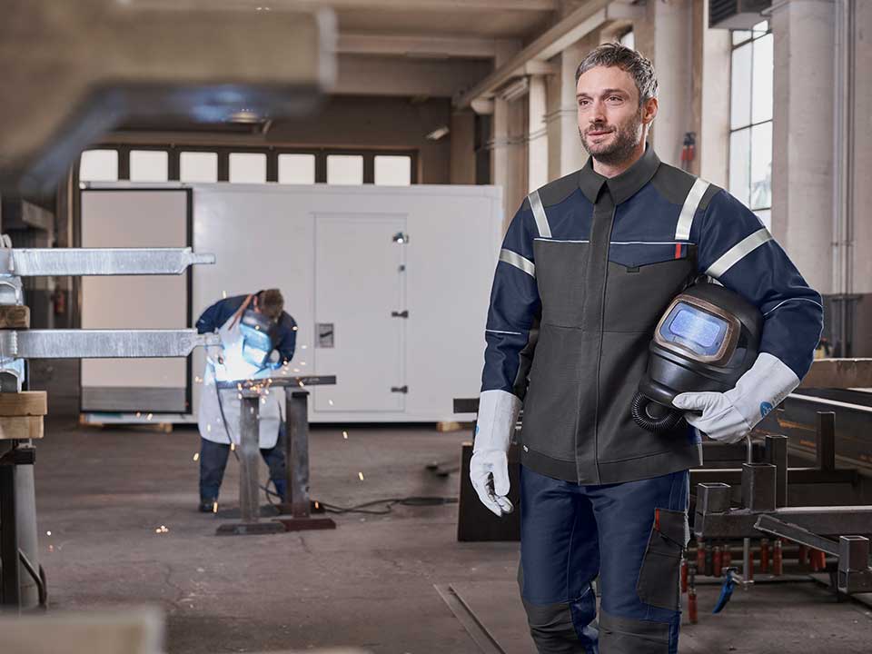 Gemakkelijk te dragen = graag gedragen. Beschermende kleding voor lassers 2