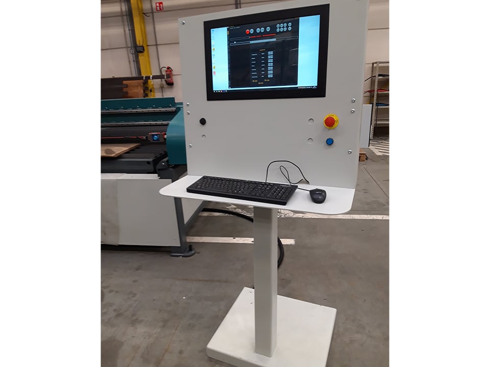 Staalconstructiebedrijf ­installeert nieuwe snijmachine met hoogwaardige plasmabron 2