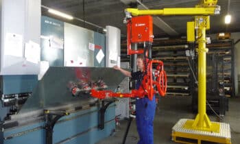Elk proces ergonomisch dankzij pneumatische manipulatoren 9