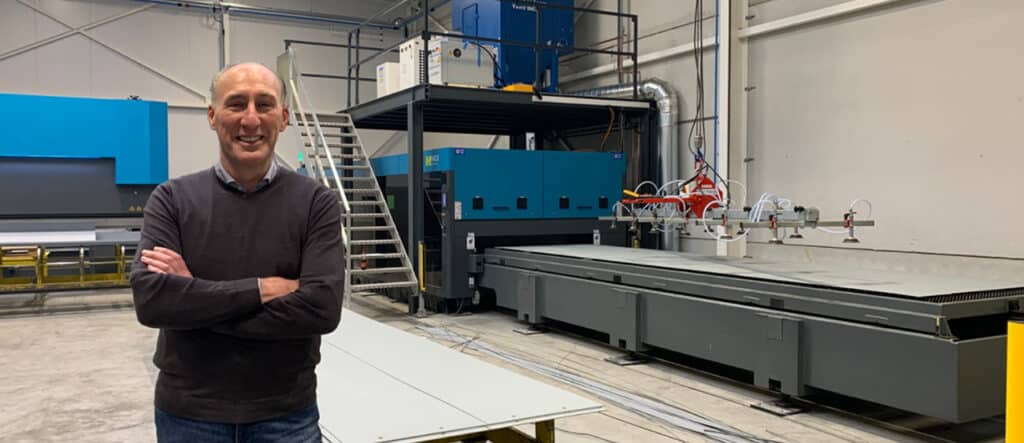 Bouwbedrijf Mathieu Gijbels investeert miljoen in uitbreiding eigen plooihal en machinepark 1