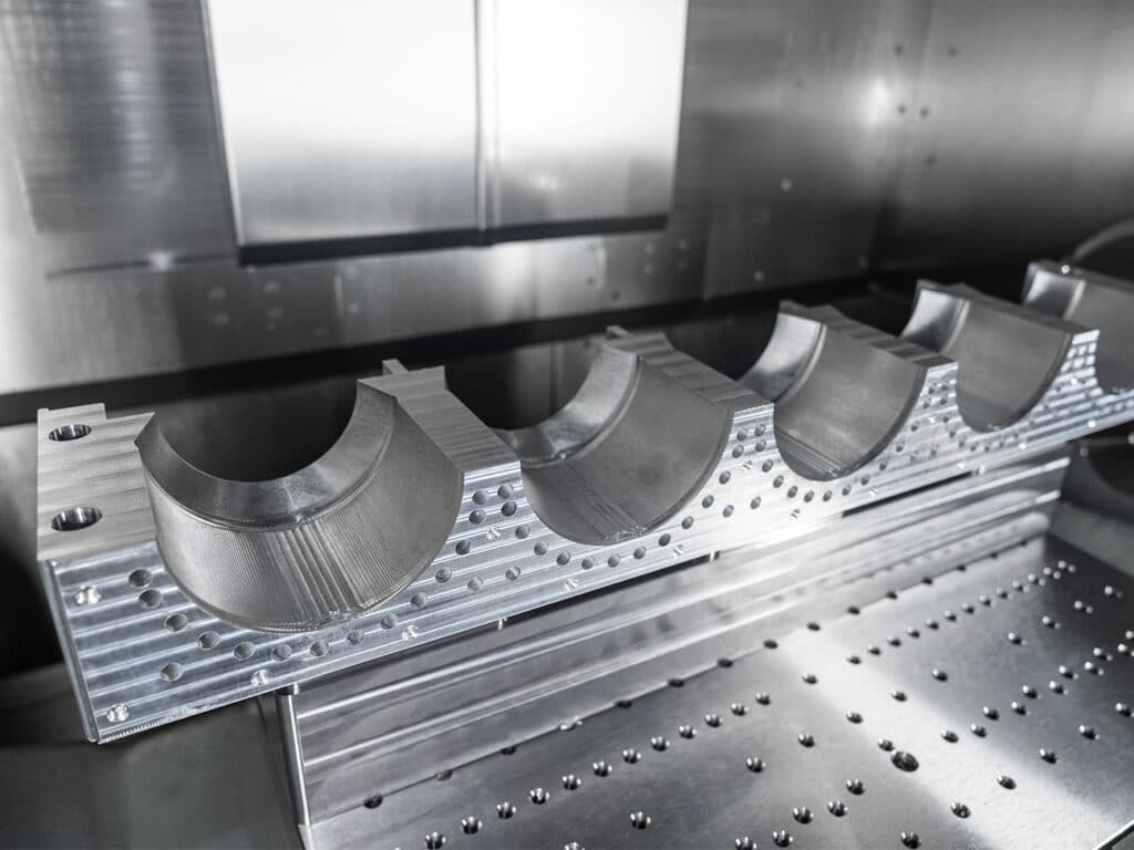 5-assige bewerkingscentra vormen hart van productie bij matrijsmaker 3