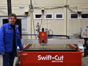 Waterjet-snijmachine doet flexibiliteit stijgen 144