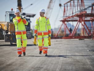 Onderhoud van signaalkleding: een zaak voor professionals 123