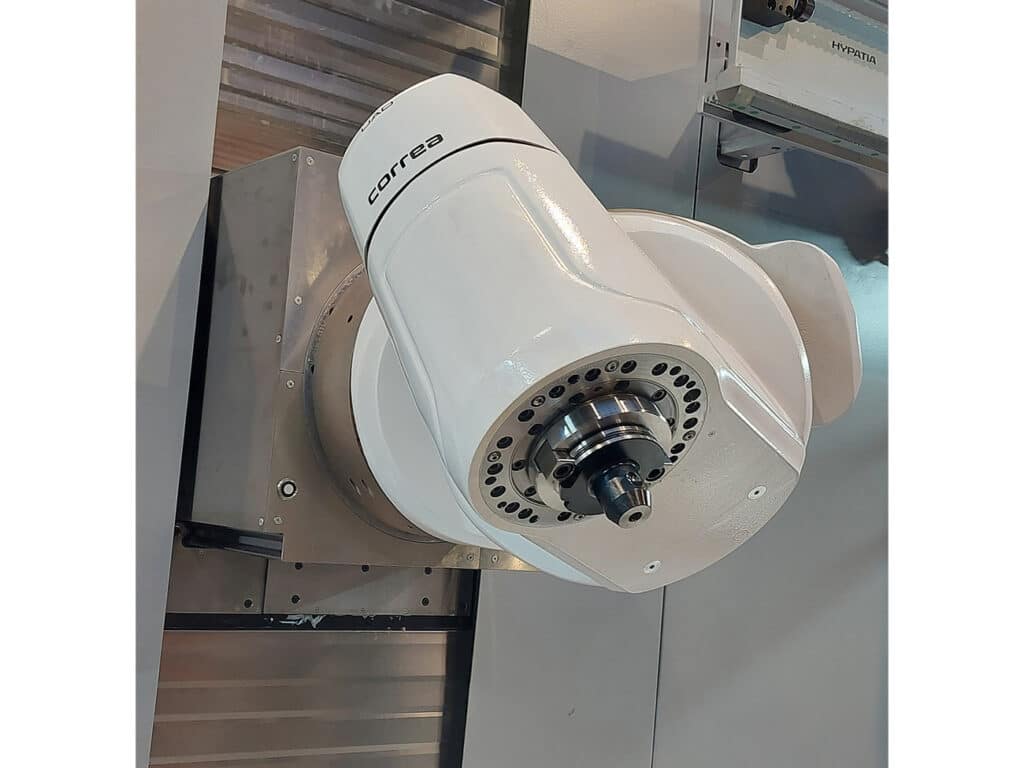 CNC-bedfreesmachine voor de bewerking van middelgrote stukken 2