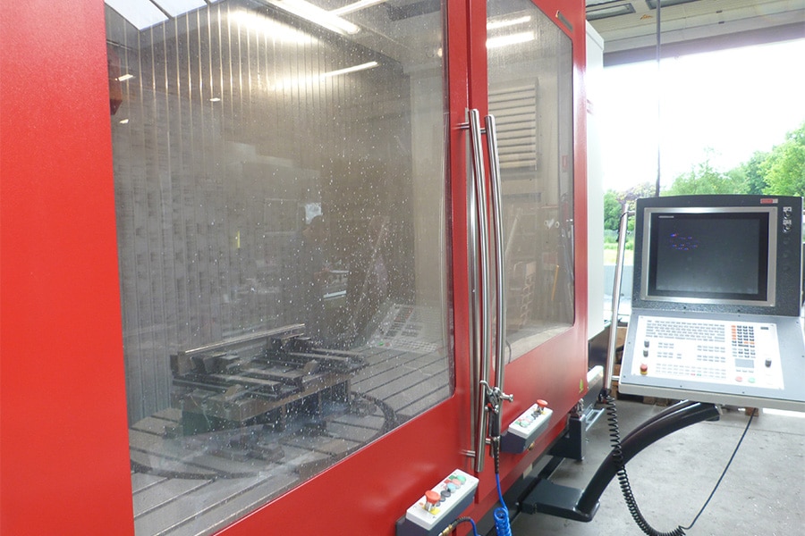 Specialist in draai- en freeswerk investeert in vijfassig CNC-bewerkingscentrum met zwenkbare freeskop 1