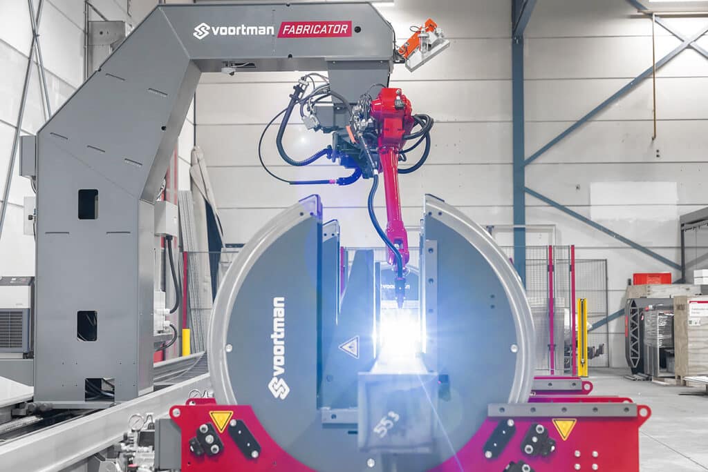 Voortman Steel Machinery introduceert de Voortman Fabricator: Het toonaangevende lassysteem voor constructiestaal 4