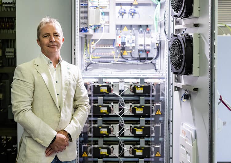 Rittal-kasten zijn ideale behuizing voor duurzaam energieopslagsysteem van Octave 4