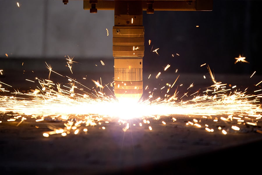 Gereviseerde snijtafel uitgerust met nieuwste plasmatechnologie