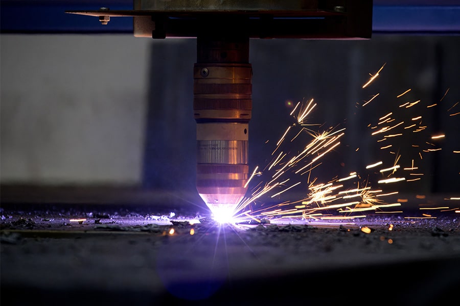 Gereviseerde snijtafel uitgerust met nieuwste plasmatechnologie 2