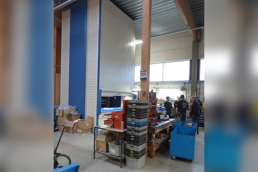 100 m² aan magazijnruimte samenbrengen in één magazijntoren van 9 m² 3
