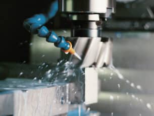 Metaalbewerkingsbedrijven ontzorgen op het gebied van smeertechniek 300