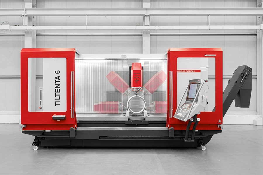 Specialist in draai- en freeswerk investeert in vijfassig CNC-bewerkings-centrum met zwenkbare freeskop 2