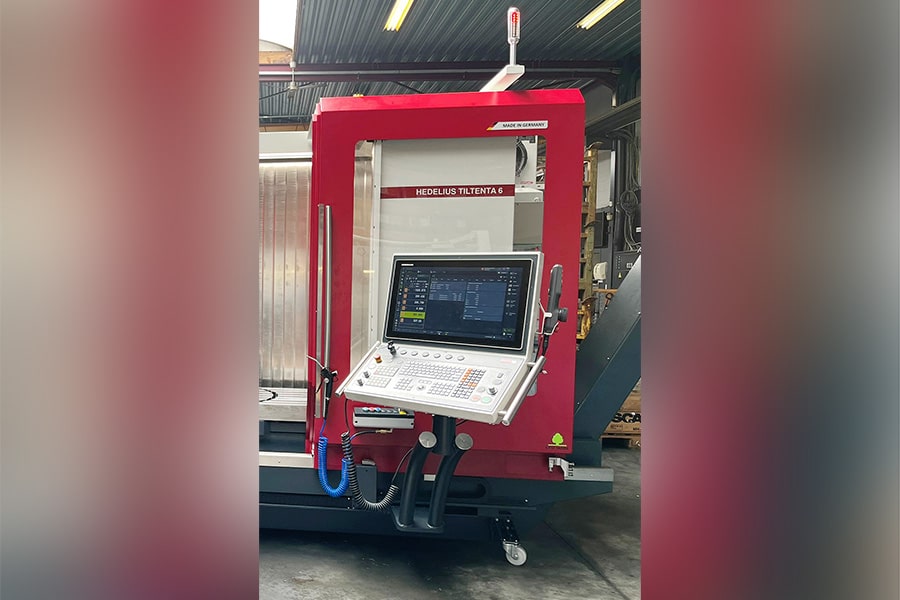 Specialist in draai- en freeswerk investeert in vijfassig CNC-bewerkings-centrum met zwenkbare freeskop 3