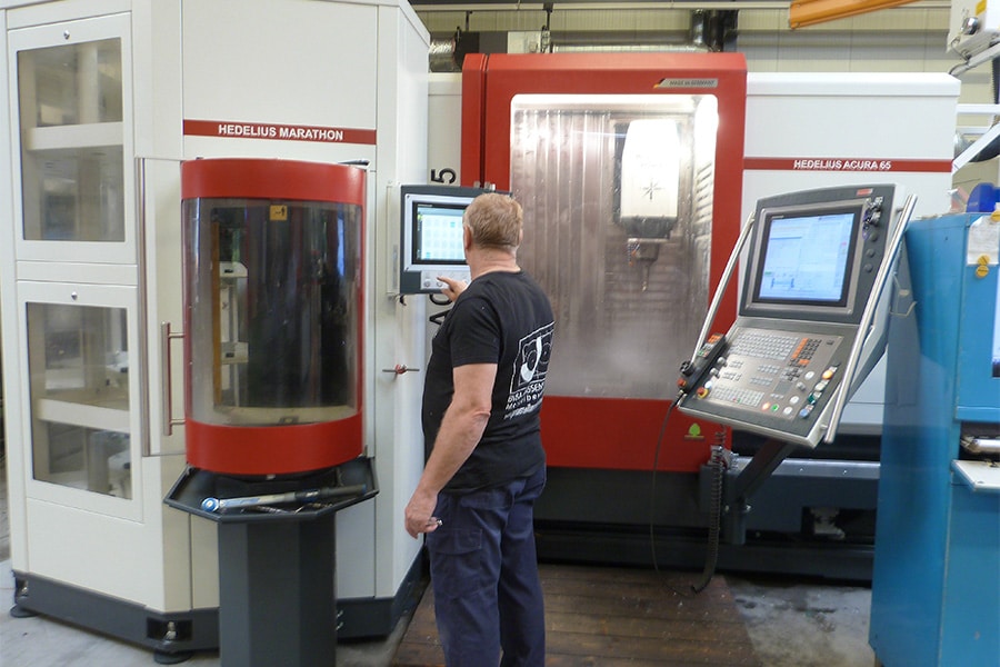 Freesmachine met automatisering maakt onbemande productie mogelijk 2