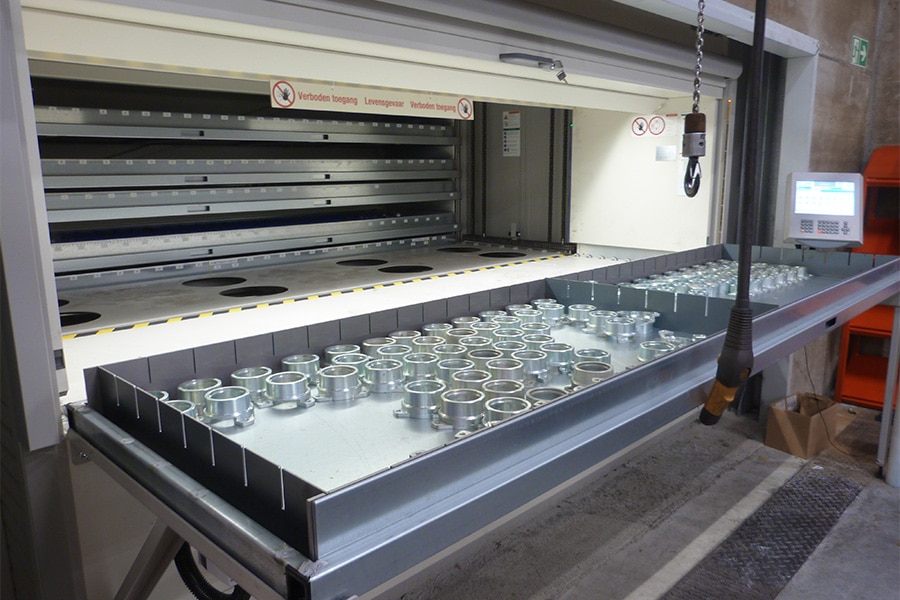 Groot volume aan materialen compact opslaan in een plateauliftsysteem 3