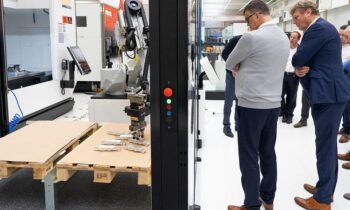 Succesvolle primeur RoboJob trekt volle aandacht bij Mazak Open House 10