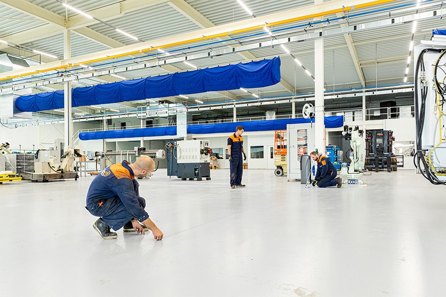 Full-service logistiek concept voor machines van fabrikant naar eindklant 1