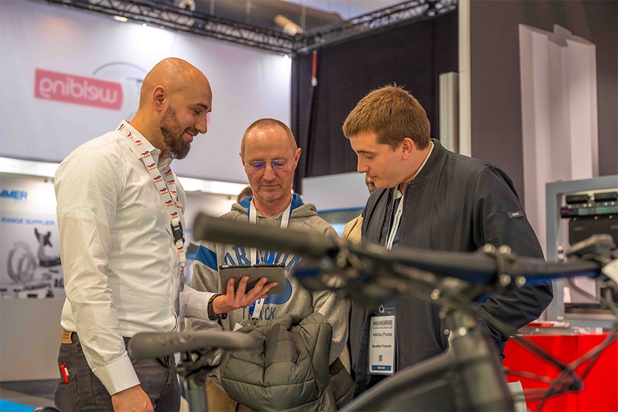 Een 12.500 m² grote maakfabriek 3