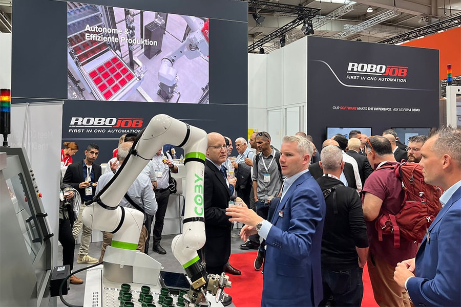 RoboJob bevestigt marktleiderschap op EMO Hannover 1