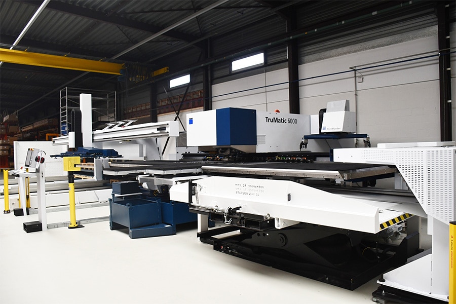 Nieuwe combimachine bereidt verlichtingsproducent voor op de toekomst 3