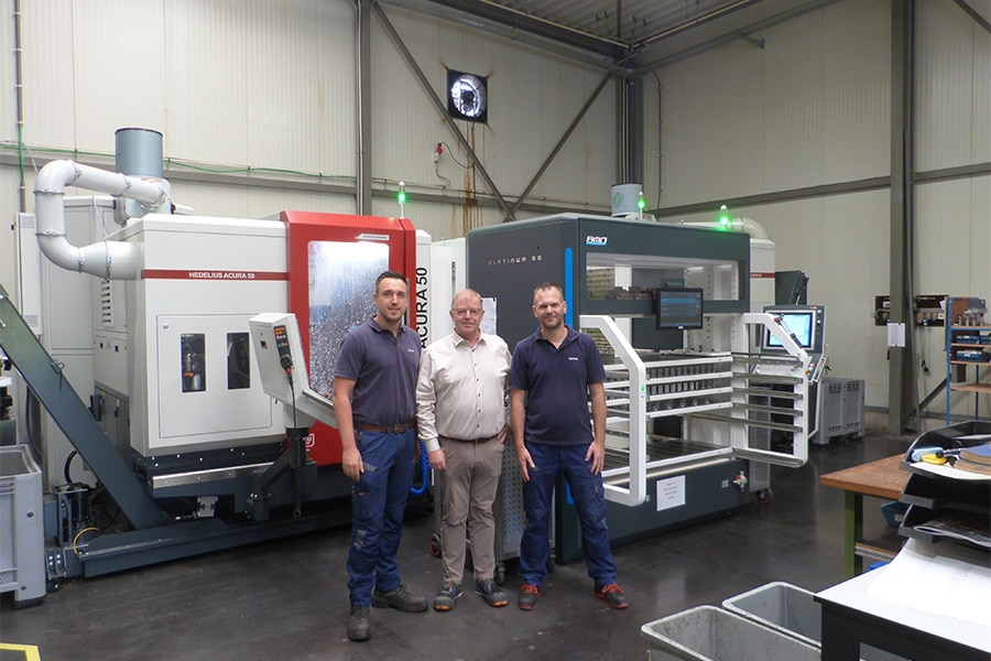 Twee bewerkingscentra en gerobotiseerde belading voor 24/7-productie 8