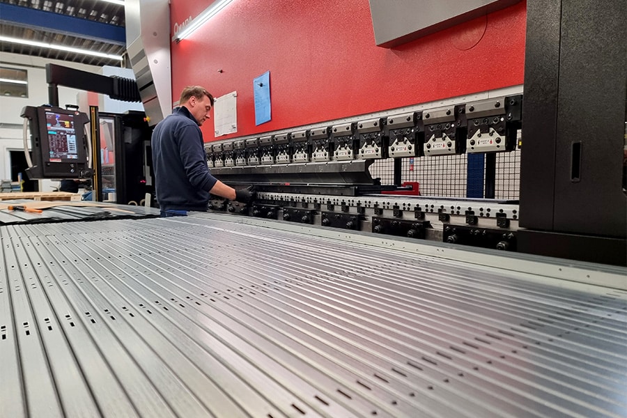 Sengers Metaal automatiseertproductie met nieuwe machines 2