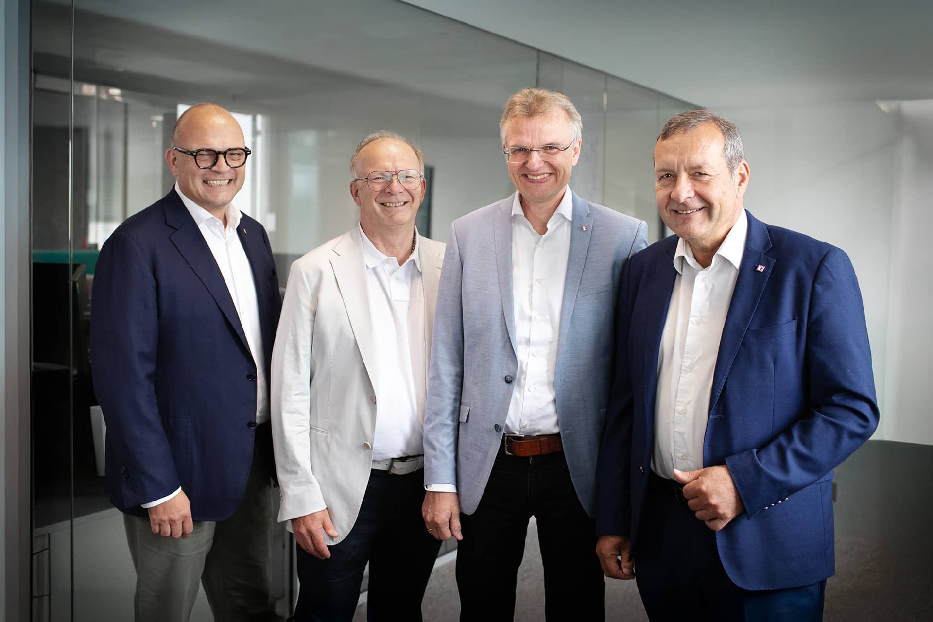 Internationale speler in opslag- en verwerkingssystemen bestaat 80 jaar 7