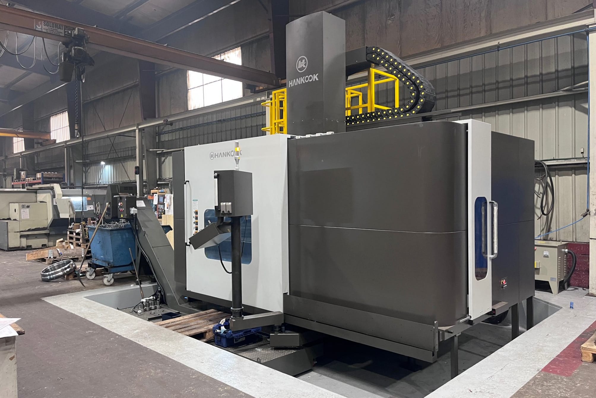 Verticale bewerkingsmachine voor grotere stukken 2