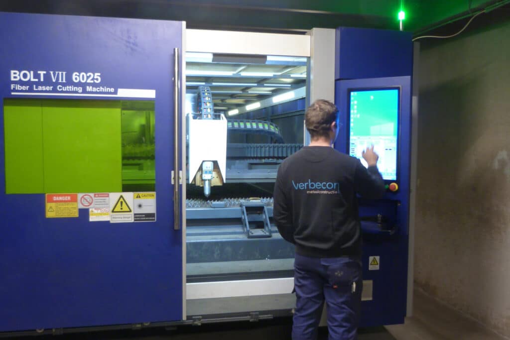 Klanten nog meer ontzorgen met nieuwe plaatlasersnijmachine 2