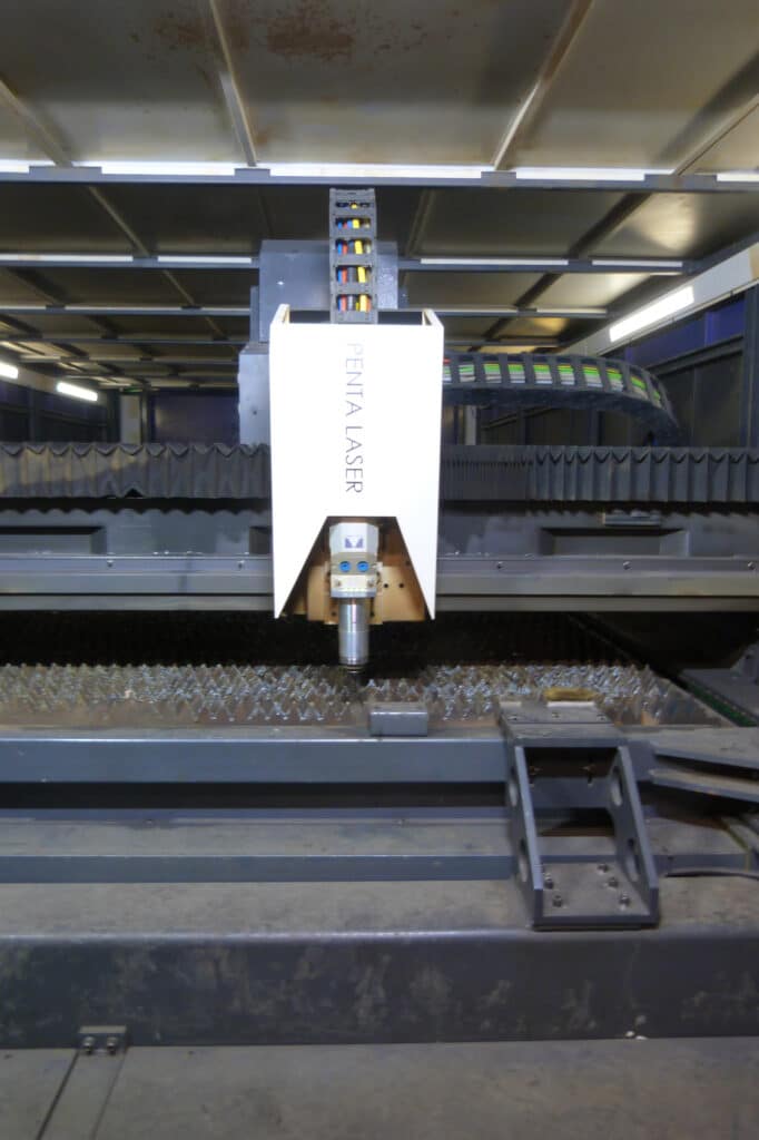 Klanten nog meer ontzorgen met nieuwe plaatlasersnijmachine 4