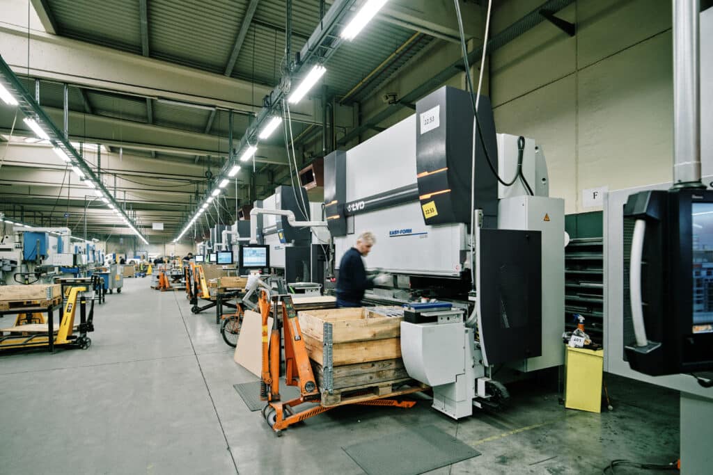 Nieuwe ponsmachine geeft productiviteit een flinke boost 3