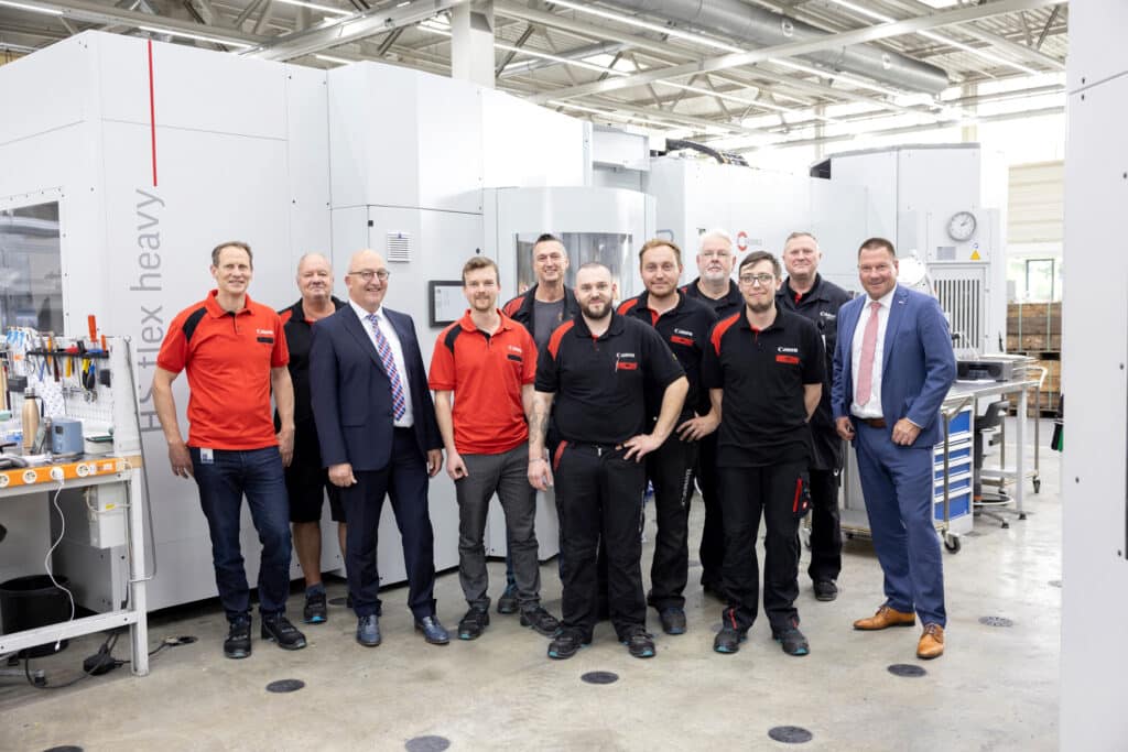 Continue productie, maximale precisie en flexibiliteit van enkelstuks tot serie 4