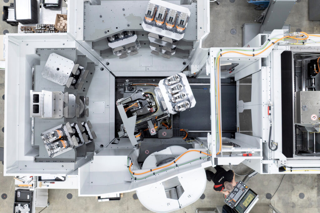 Continue productie, maximale precisie en flexibiliteit van enkelstuks tot serie 3