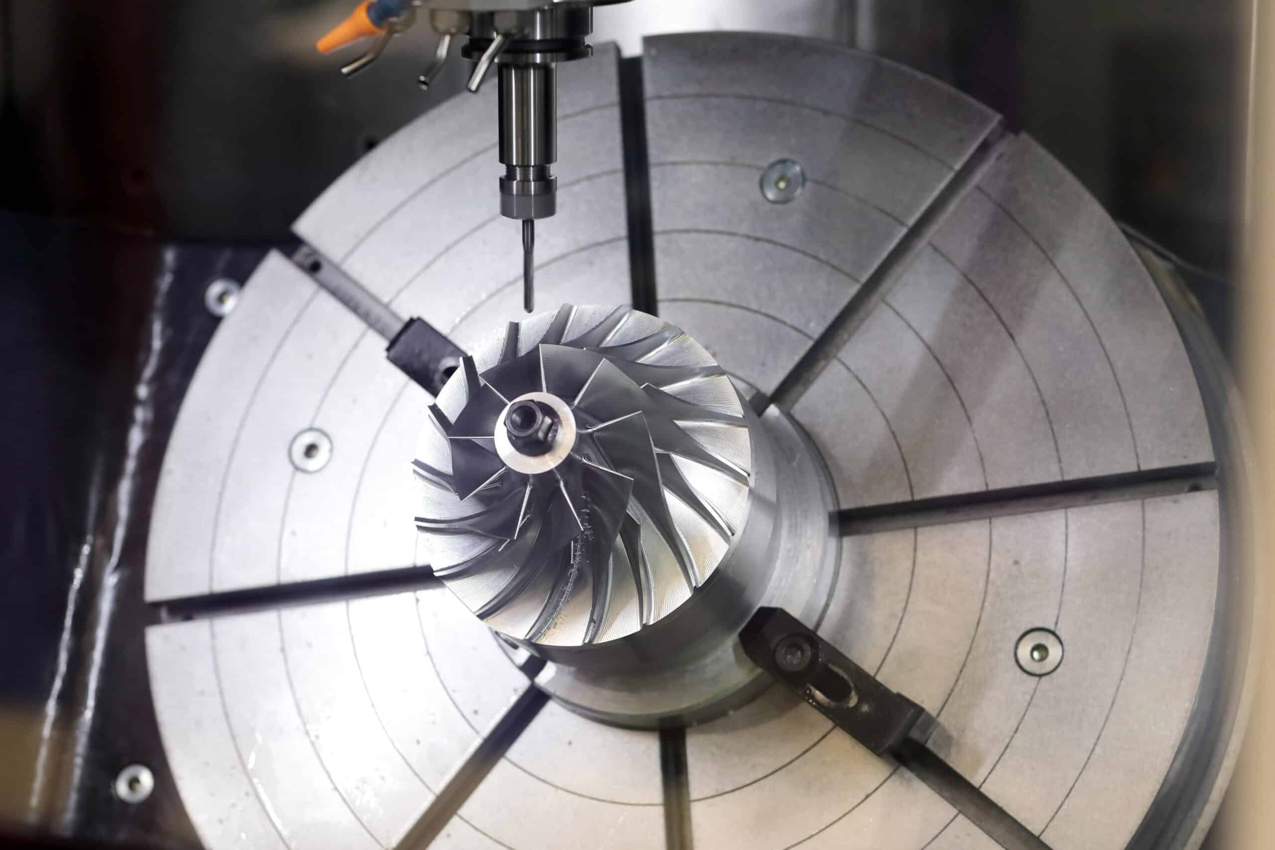 Vijfassig, van geavanceerde techniek tot industriestandaard 11